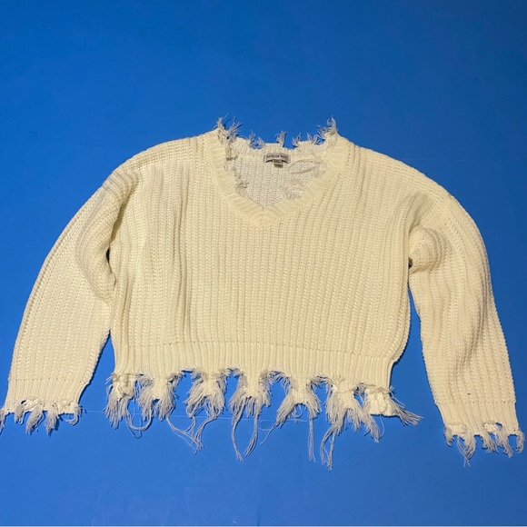 35. Kell Palmer white sweater size large - Picture 4 of 8